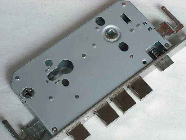 阜康24小时上门开锁公司